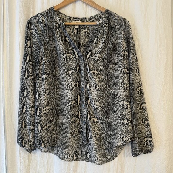 J Crew Women’s Long Sleeve Snakeskin Print Button Up Raglan Top Size Sm V-Neck - Picture 1 of 7